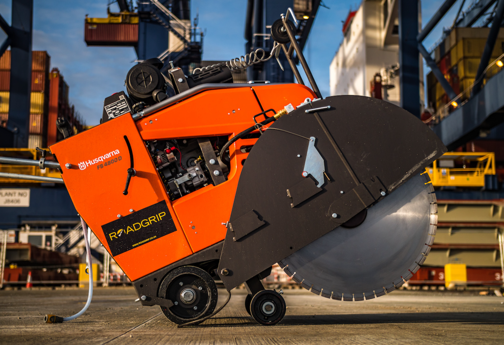 Przecinarka nawierzchni