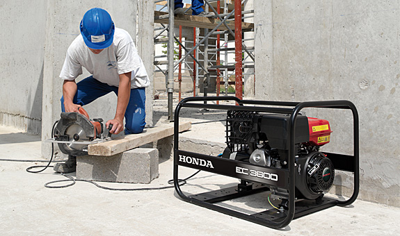 Agregat prądotwórczy trójfazowy Honda